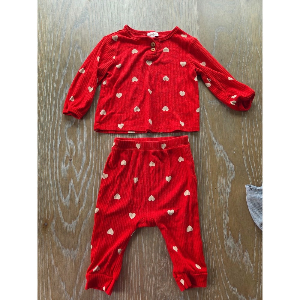 Cat and jack baby boy Valentine's outfit 6-9 mos